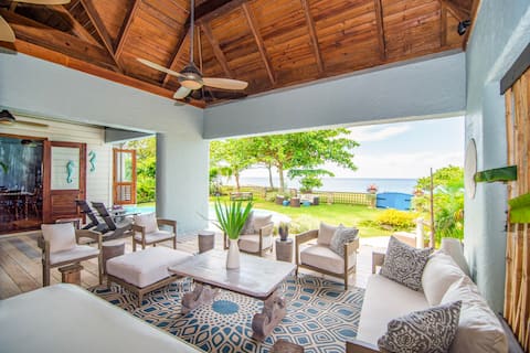 Beach house Luxury with Butler, Chef and Pool.