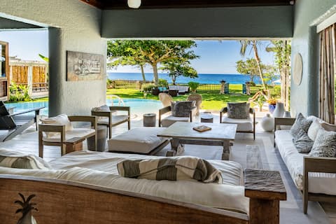 Luxury Beach House with Butler, Chef and Pool.