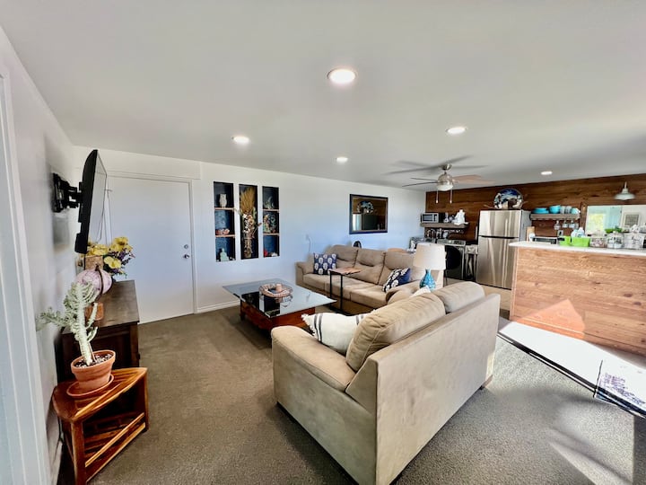 Private Carlsbad Lagoon Getaway. Stunning Escape. - Carlsbad, CA