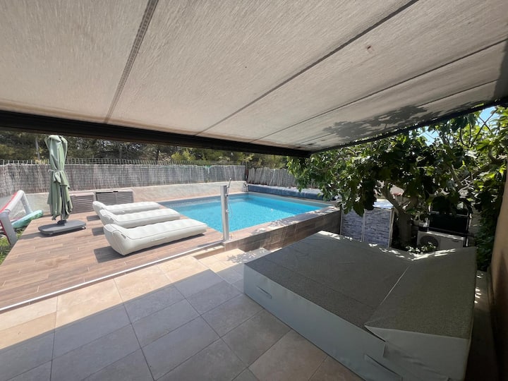 Villa Avec Piscine à 15 Mn De La Mer 4 Chambres - Montpellier