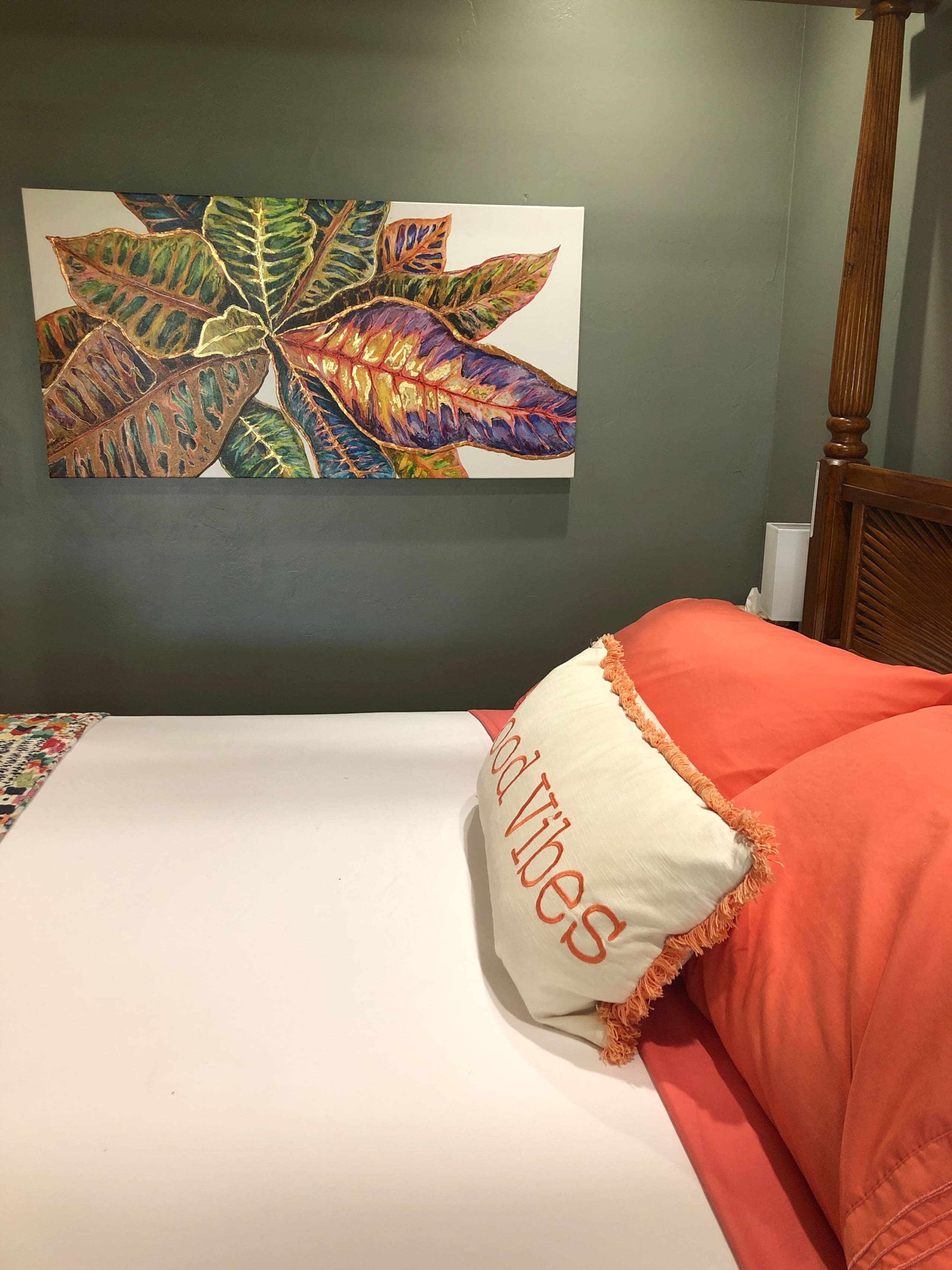 Boutique Suite/Banana Bread, Hot Tub and Sauna - Image 29