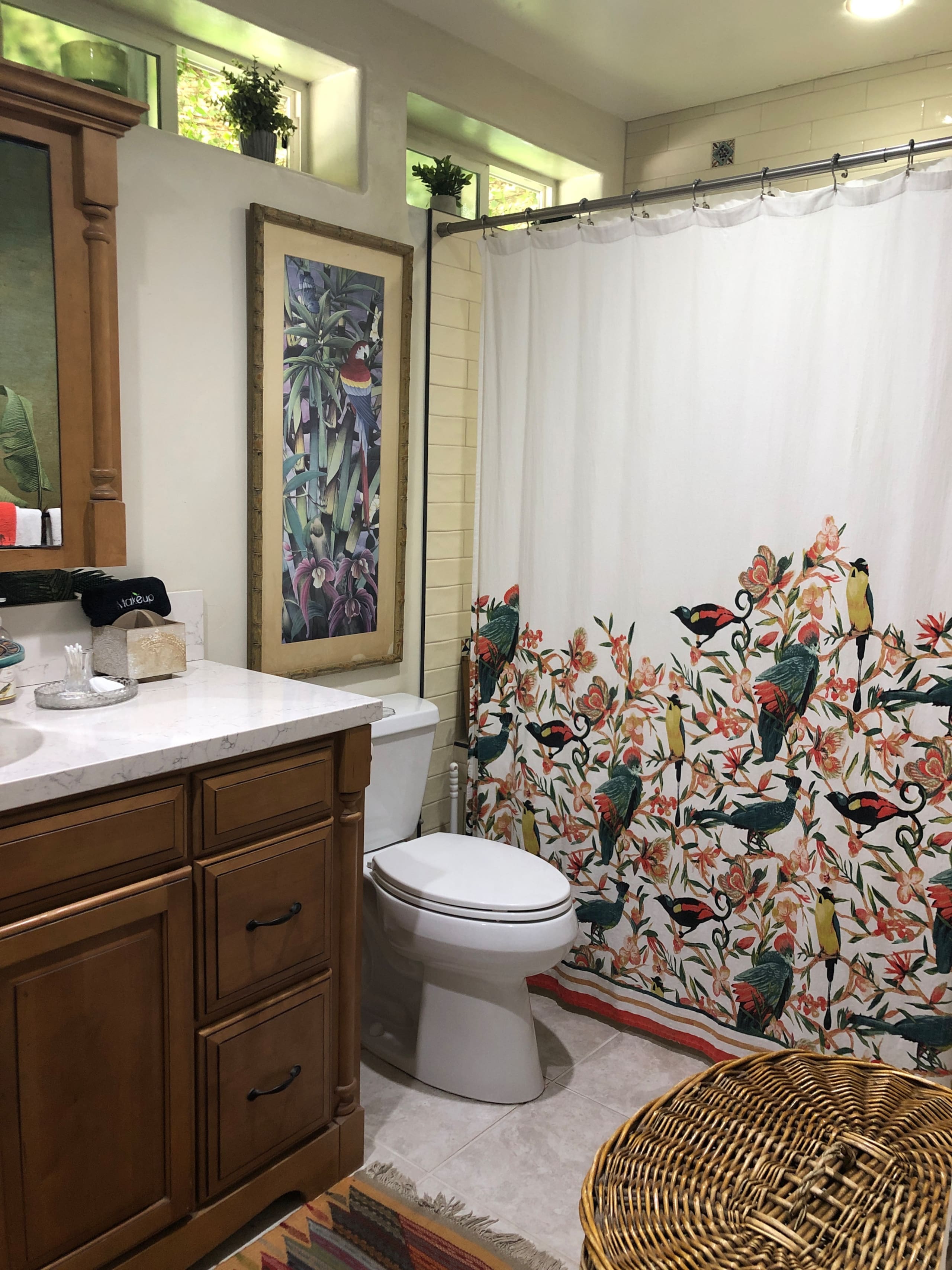 Boutique Suite/Banana Bread, Hot Tub and Sauna - Image 39