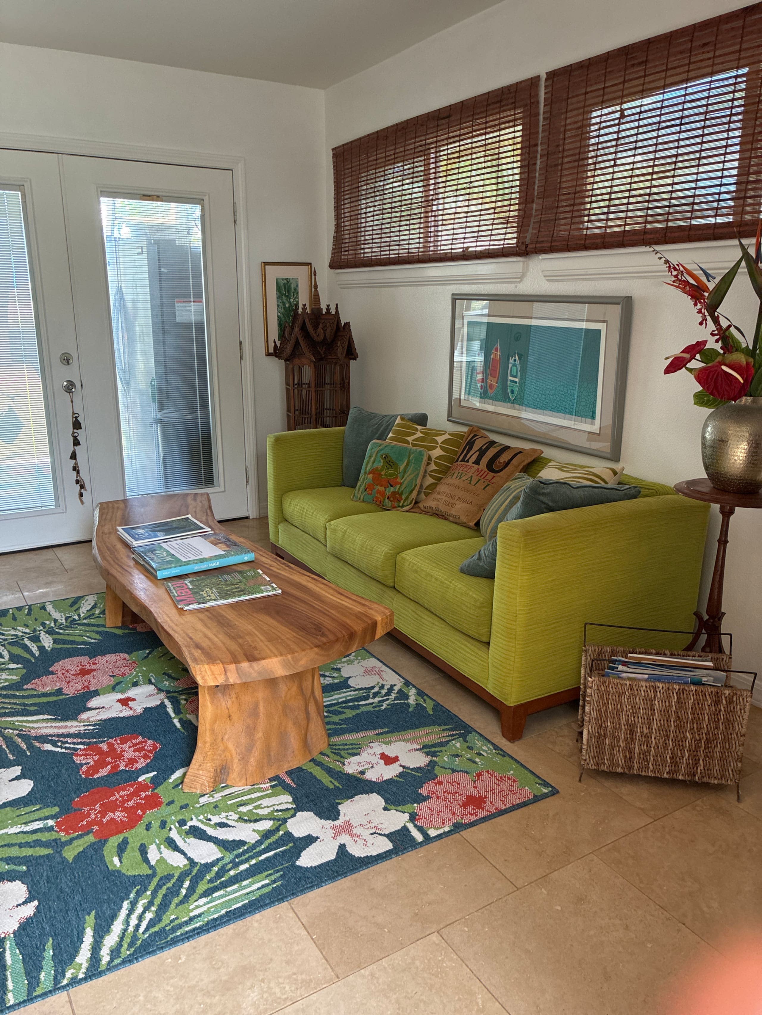 Boutique Suite/Banana Bread, Hot Tub and Sauna - Image 1