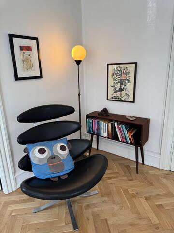 LIGE VED FREDERIKSBERG HAVE gallery image 3