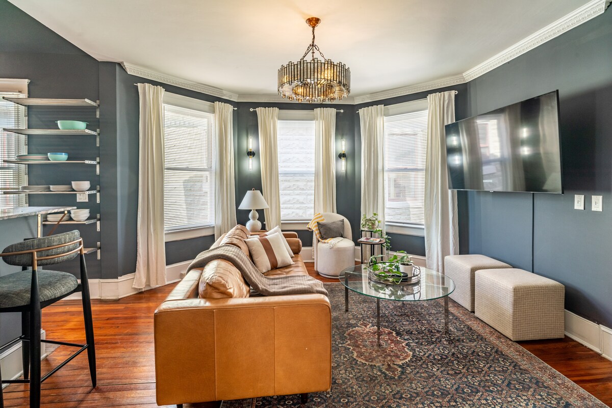 Popular Airbnb listing: Greek Revival Apartment in Springfield