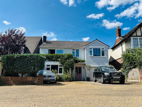 Family Home in Wokingham, Berkshire