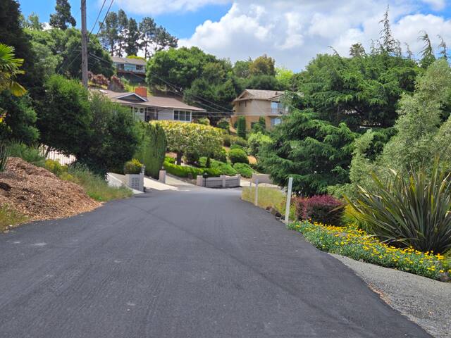 Peaceful 2 Bedroom Sanctuary -Easy Access to SF