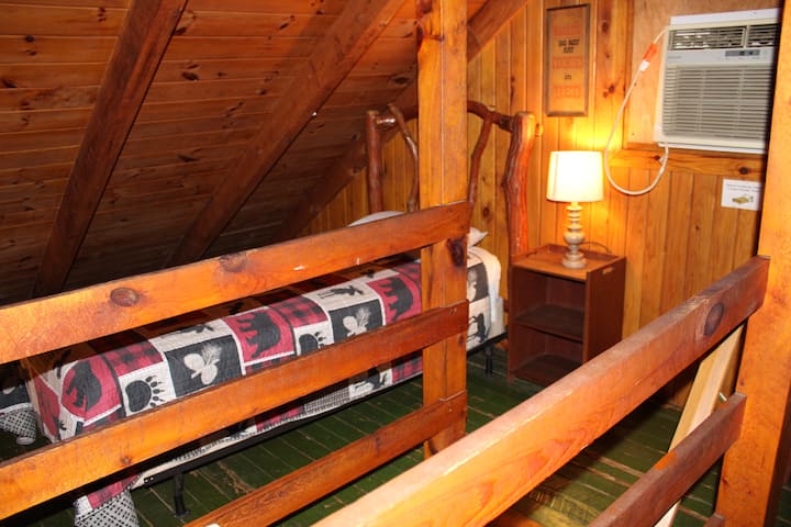 საძინებელი 3