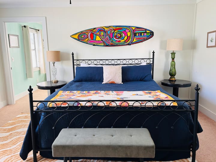 Large bedroom with adjoining office space
