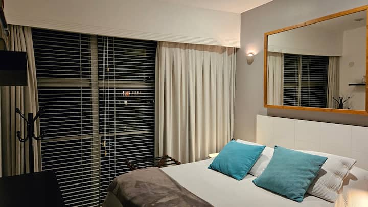 Kitanda 1 cha watu wawili