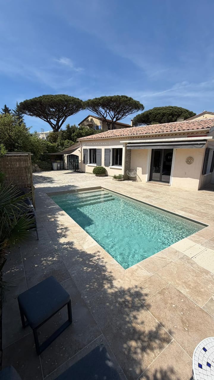 Maison Proche Centre-ville Avec Piscine Privée - Saint-Tropez