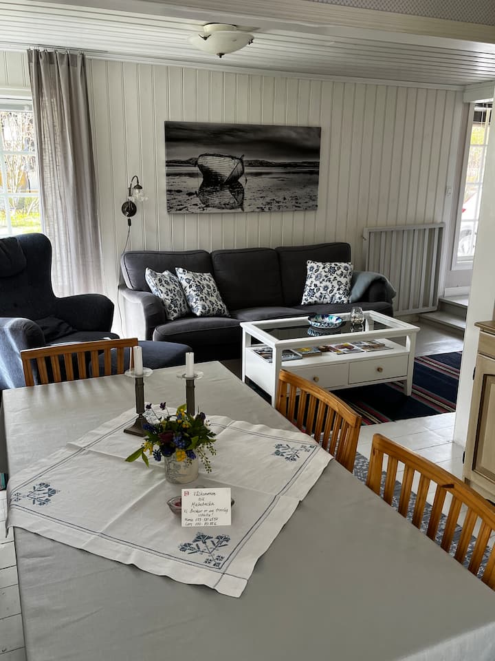 Litet Gårdshus Med Naturskönt Läge Nära Havet! - Hudiksvall