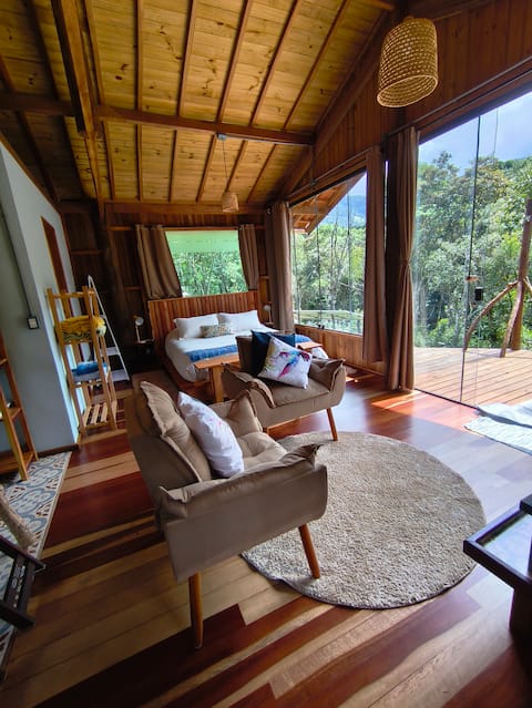 Colibri no Matutu Cottage