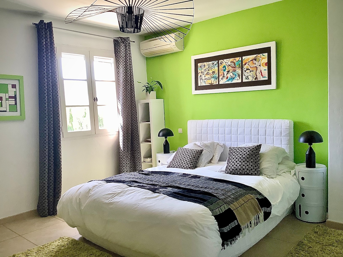  Nuove tende, nuove sospensioni e nuove lampade da comodino ( aprile 2024).