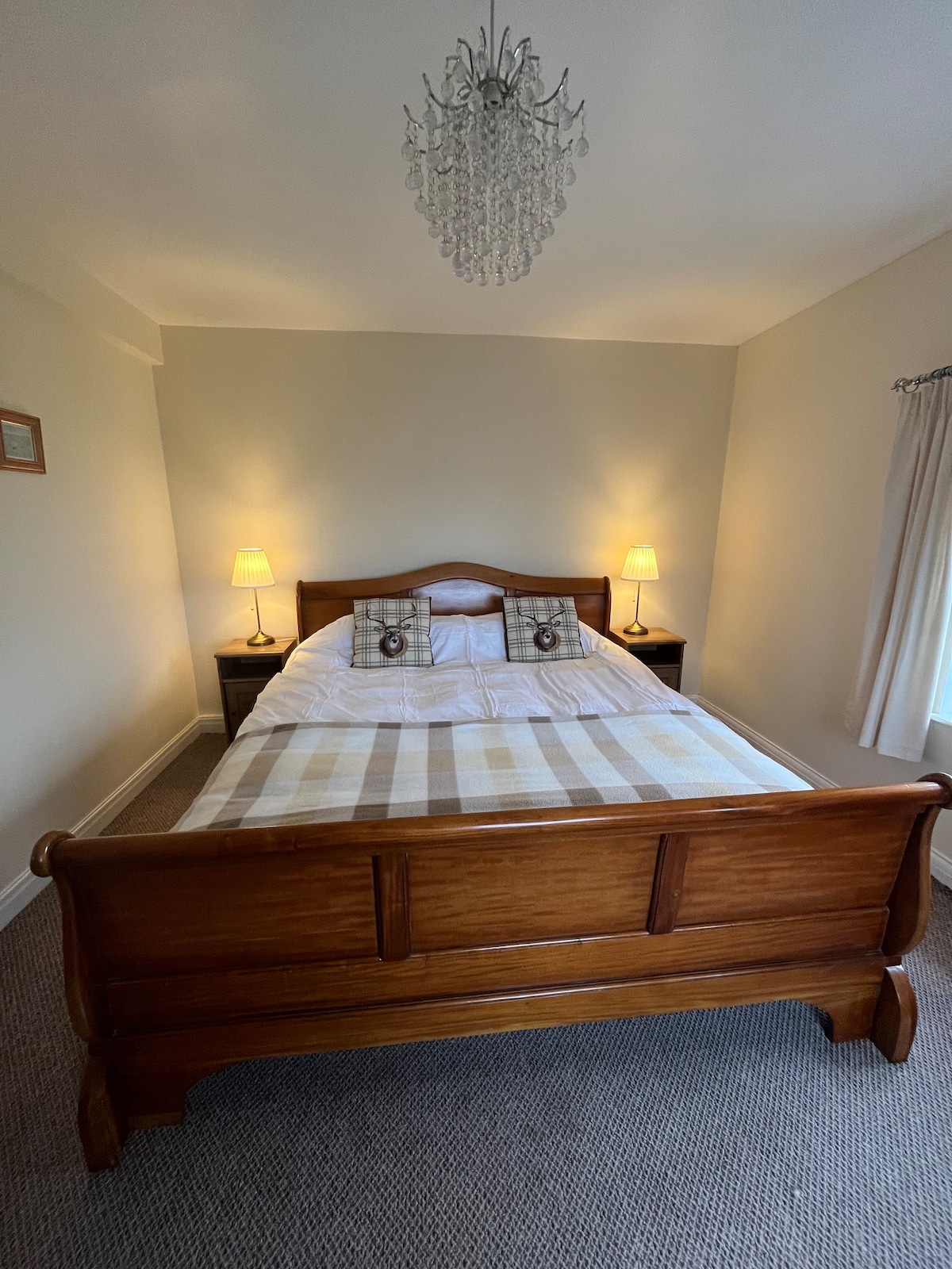 غرفة النوم 1