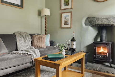 Successful Airbnb property: Beautiful Lakeland 'Herdwick Cottage Ambleside®' in Lakes