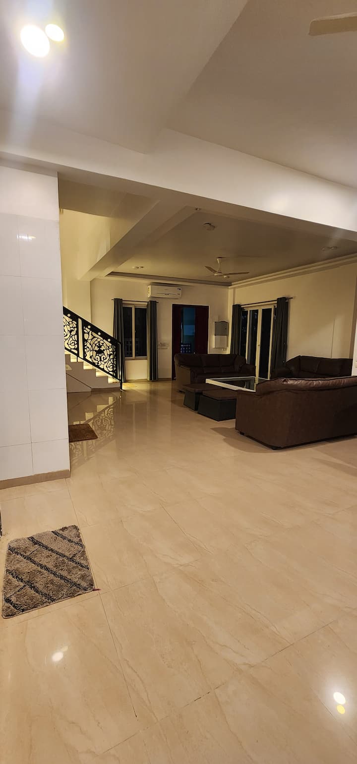 Living room 1 image 10