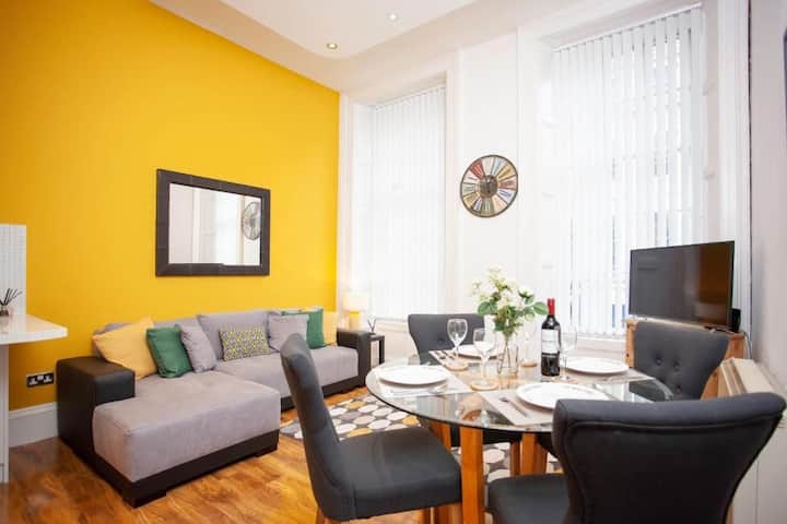 2 Bedroom City Centre Apartment - Sleeps 6 - Newcastle upon Tyne