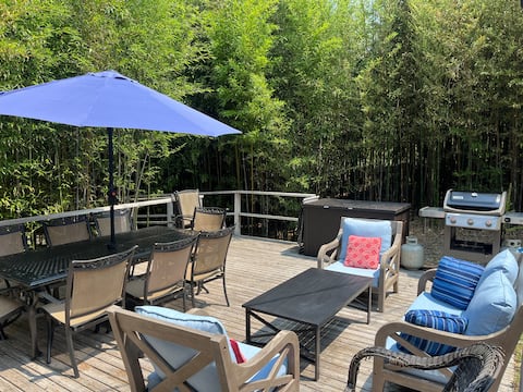 4BR Spacious Beach House in Ocean Beach