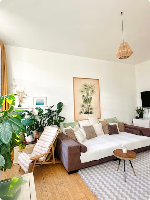 Beliebte Airbnb-Anzeige: Big+sunny+stylish 2bdr. Apt in the heart of Berlin in Berlin