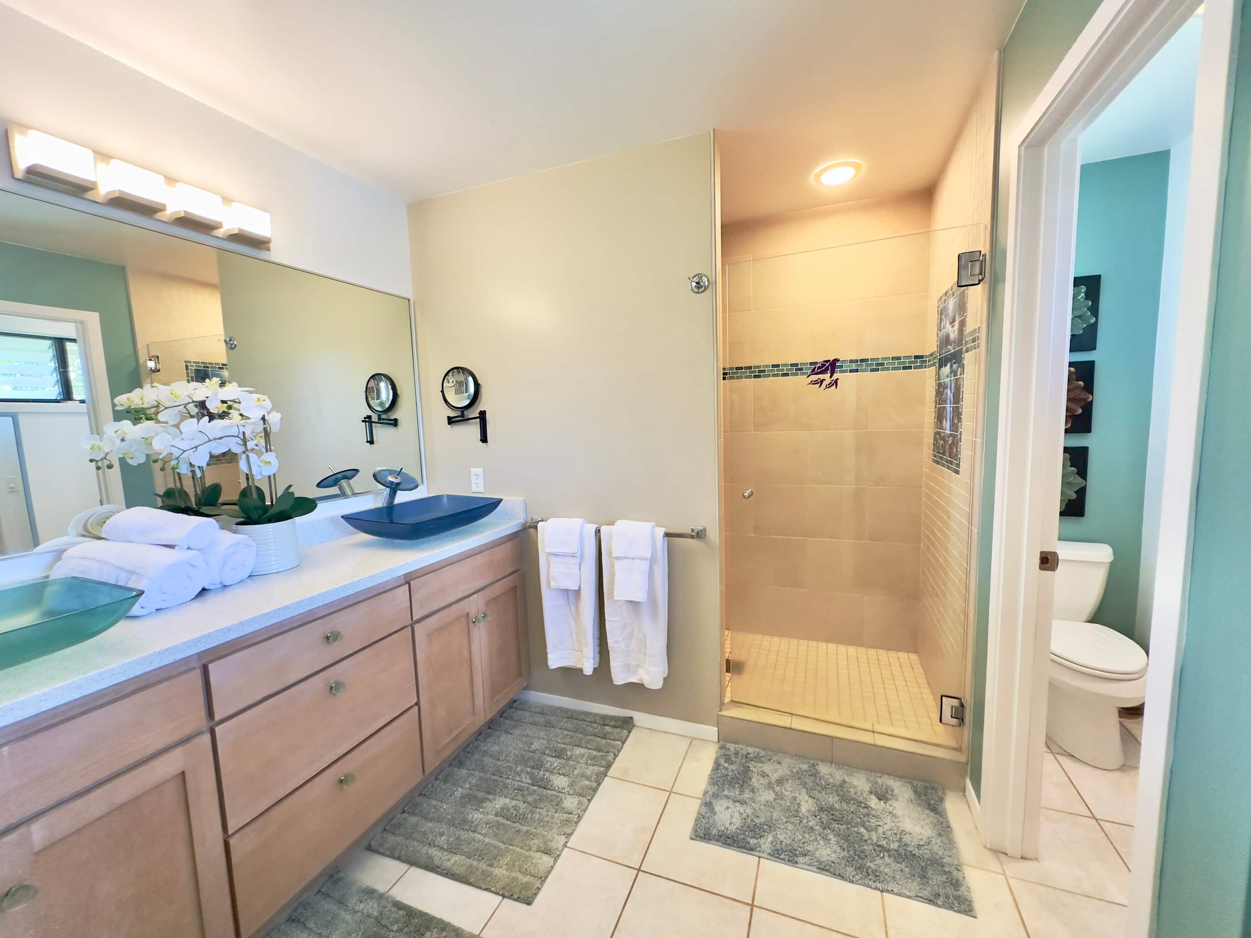 Home in Princeville · ★5.0 · 4 bedrooms · 6 beds · 3.5 baths - Image 20