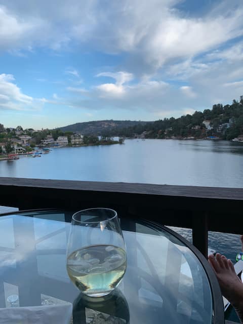 LIVE-LOVE-LAKE Tulloch best Waterfront w/Boat Dock