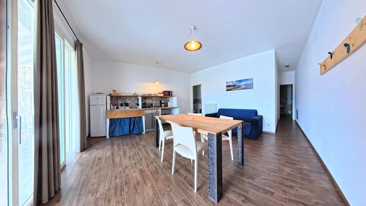 3️⃣ Oasi Da Vinci – Trilocale “Terrazza Sul Lago” - Limone Sul Garda
