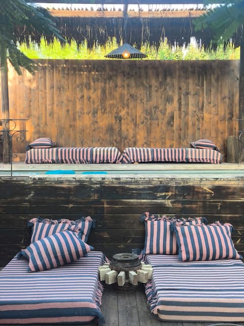 The Brown House, private vacation up to 6 guests