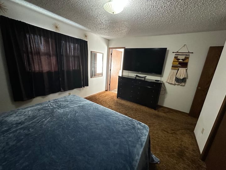 غرفة النوم 1