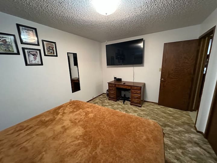 غرفة النوم 2