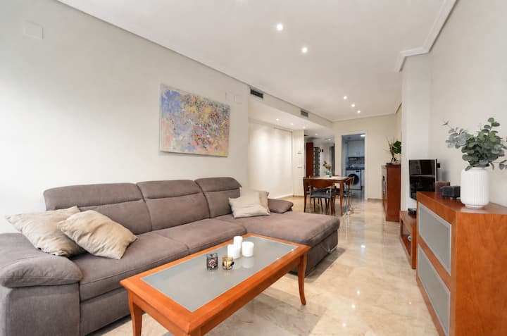 Centro De Valencia · 2 Dormitorios Y 2 Baños - Valencia