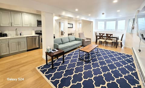 Top Airbnb: Spacious Brooklyn 2BR Fast Train 2 Manhattan, Safe in Brooklyn