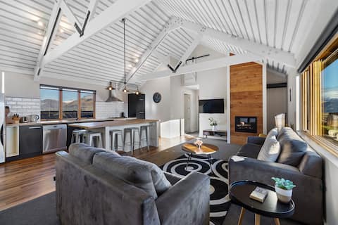 The Carriage House