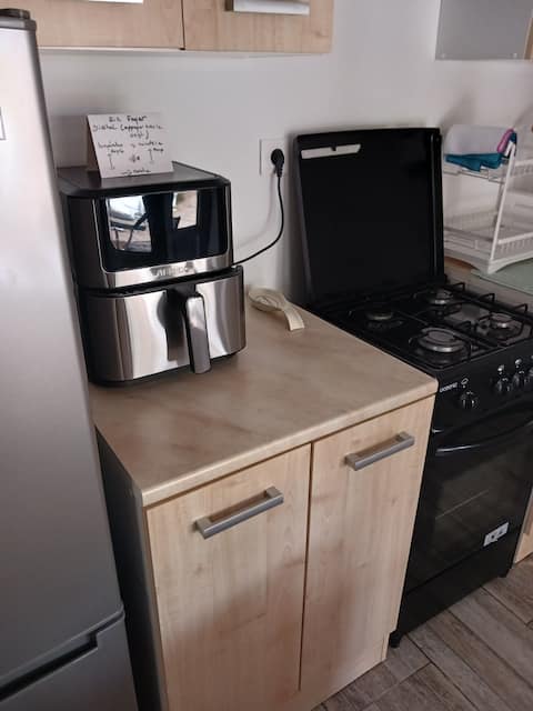 Successful Airbnb property: Studio 50 m from the sea with HOT TUB in Grandcamp Maisy