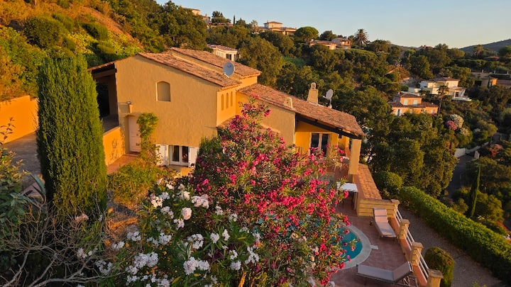 Villa Avec Vue Sur Mer Et Nouvelle Piscine Privée - Sainte-Maxime