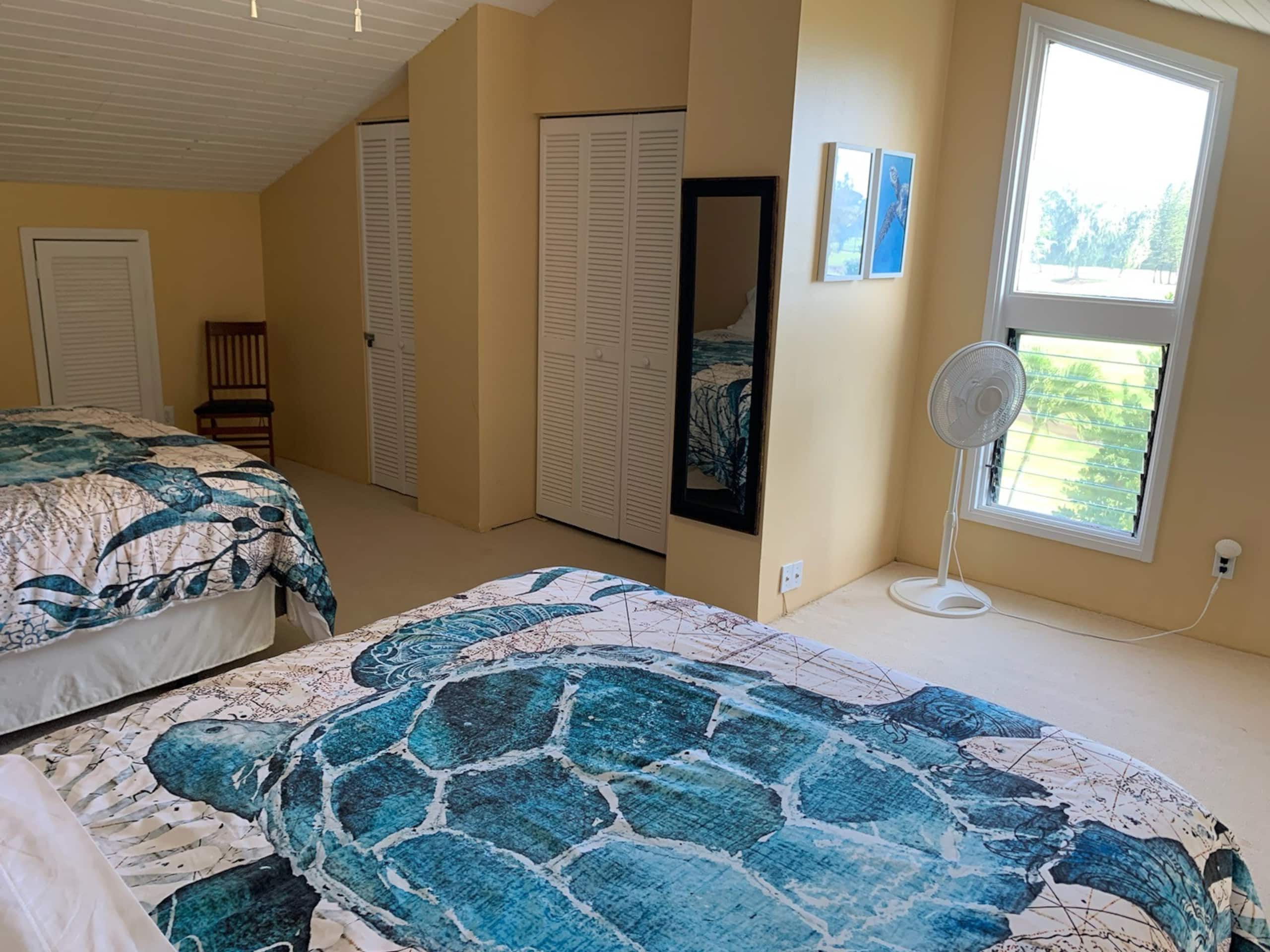 Condo in Kahuku · ★4.89 · 2 bedrooms · 4 beds · 2 shared baths - Image 8