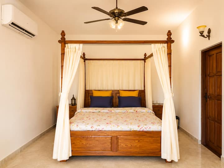 Bedroom 3 image 3