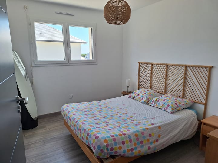 საძინებელი 1