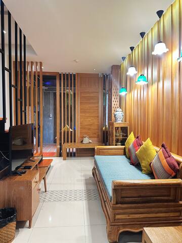 CozyHouse near MRT QSCC Kids friendly 4BR,10pp gallery image 2