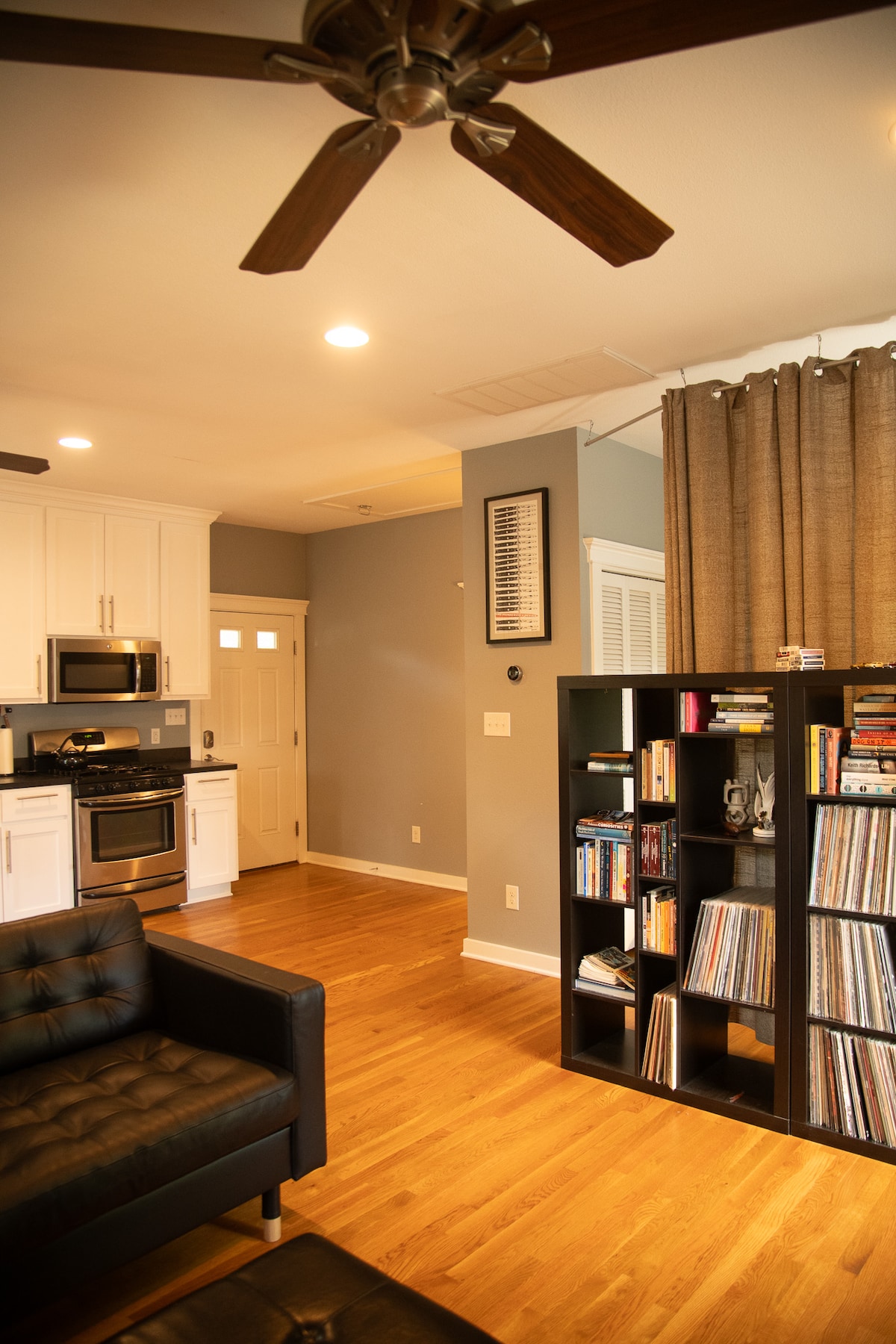 Private garage apt in the heart of East Austin!