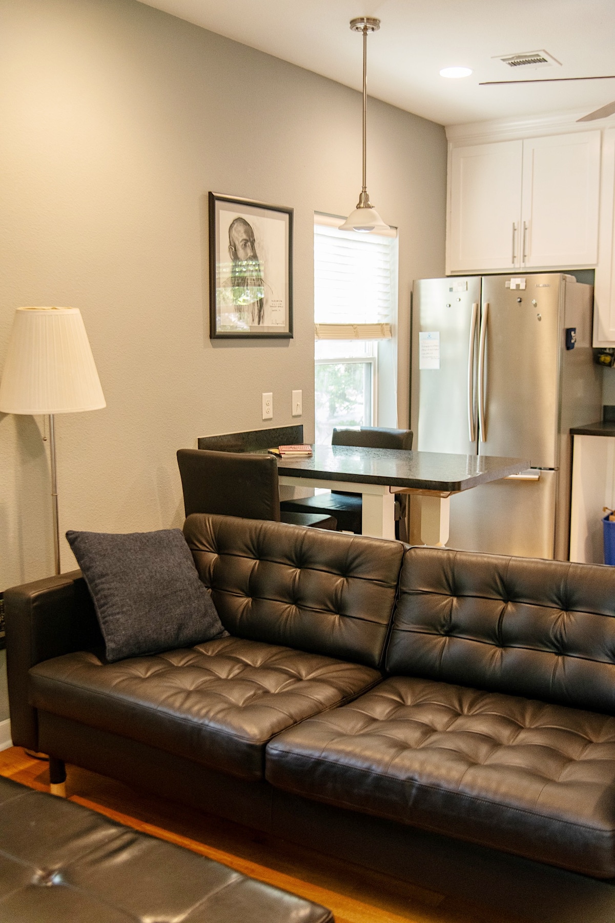 Private garage apt in the heart of East Austin!
