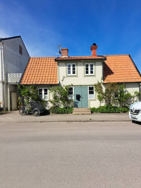 Charming home centrally located in Borgholm