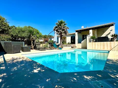 Beautiful villa with a pool by the scrubland