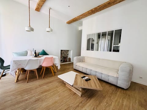 Successful Airbnb property: Ecrin in the heart of the historic center in Ajaccio