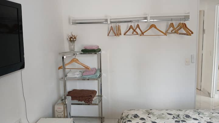 Ambienti i dhomës së gjumit