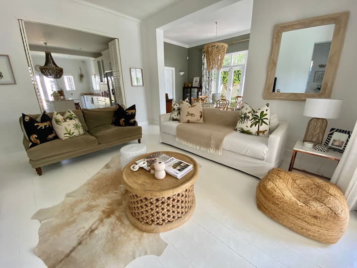 Home Away From Home In The Heart Of Morningside - Durban