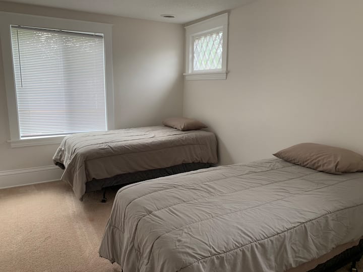 საძინებელი 4