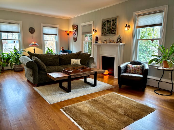 Land + Sea - A Country Coastal Retreat - Fall River, MA