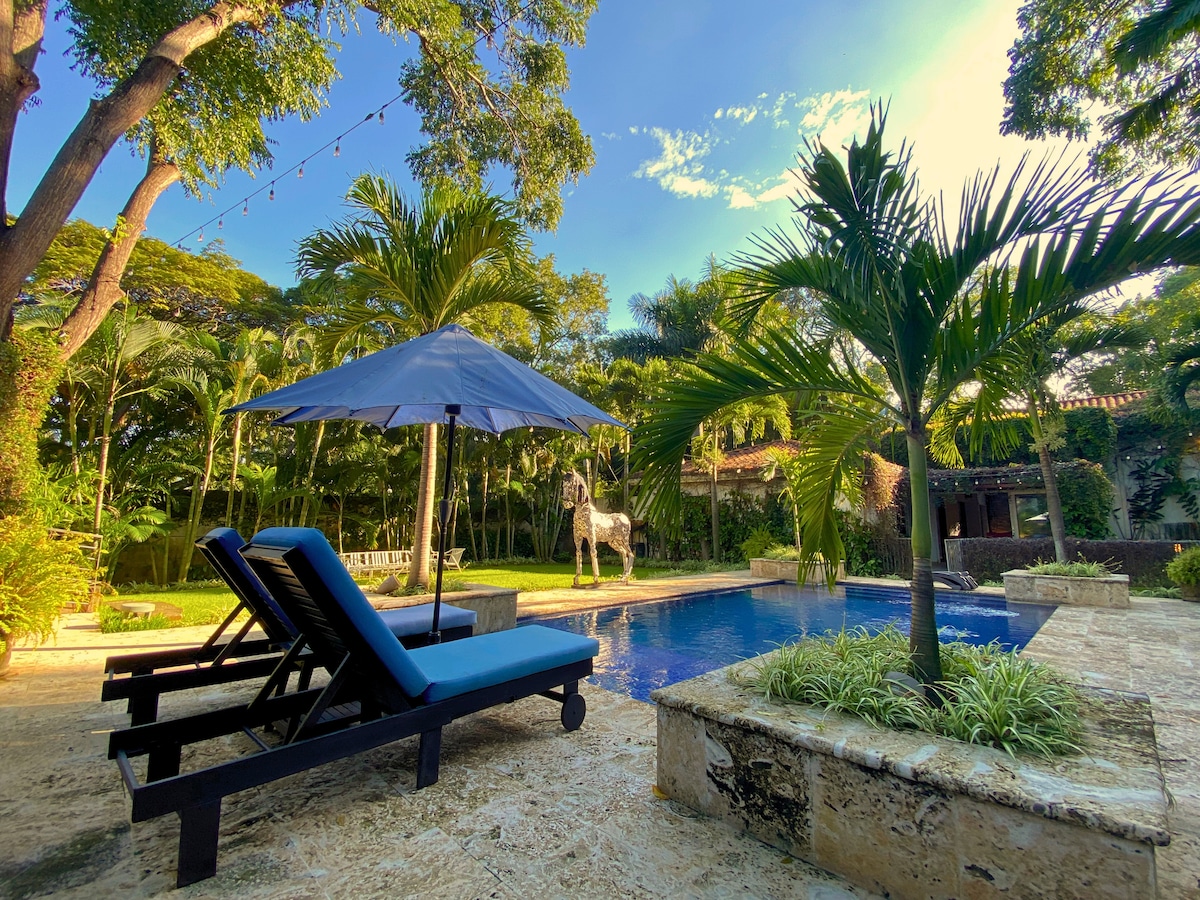 Villa Las Palmeras Santo Domingo Stay - Houses for Rent in Managua, Managua, Nicaragua - Image 1