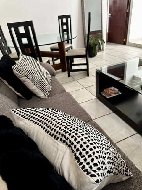 Top Airbnb: Apartment in Downtown Mexico City. Great location in Centro